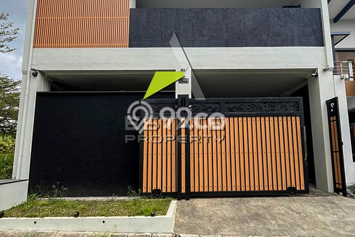 Dijual Rumah Mewah Elegan Dengan View Cantik di Araya, Malang Dijual Rumah Mewah Elegan Dengan View Cantik di Araya, Malang
