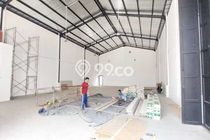 Gudang Dijual di Bandung LT 660m2 & LB 288m2 Lokasi Terbaik! Gudang Dijual di Bandung LT 660m2 & LB 288m2 Lokasi Terbaik!
