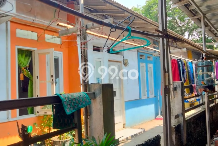 Dijual Kost Strategis di Mustikajaya, Bekasi 6 KT, 6 KM, Luas Bangunan 190m2 Dijual Kost Strategis di Mustikajaya, Bekasi 6 KT, 6 KM, Luas Bangunan 190m2