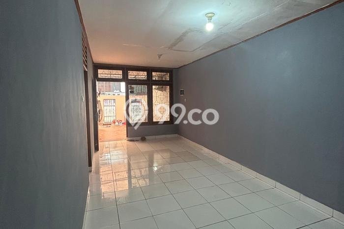 For Sale Rumah 3 Kamar Lokasi Ideal Bagus dan Strategis di Kelapa Gading For Sale Rumah 3 Kamar Lokasi Ideal Bagus dan Strategis di Kelapa Gading