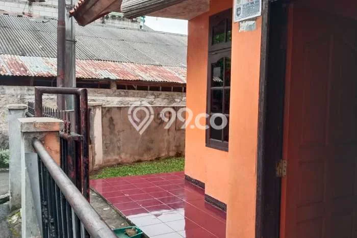 Dijual Hunian Rumah Terawat 4 KT di Kelapa Dua, Depok Dijual Hunian Rumah Terawat 4 KT di Kelapa Dua, Depok