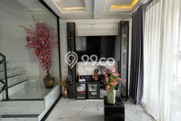 Rumah Elit Modern Siap Huni di Pantai Indah Kapuk Jakarta Utara Rumah Elit Modern Siap Huni di Pantai Indah Kapuk Jakarta Utara