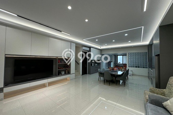 Rumah Elit Modern Tanpa Renovasi di Golf Island Jakarta Utara Rumah Elit Modern Tanpa Renovasi di Golf Island Jakarta Utara