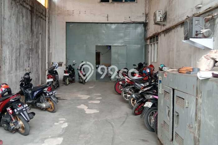 Jual Tanah Kawasan Daan Mogot, Luas 1500m², Dekat Pusat Kota Jual Tanah Kawasan Daan Mogot, Luas 1500m², Dekat Pusat Kota