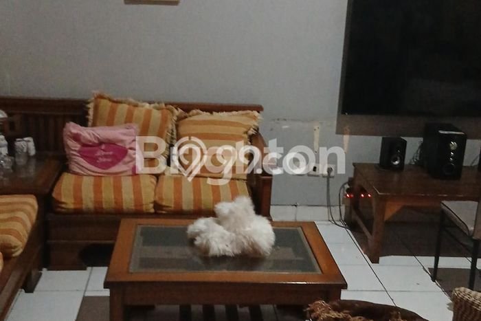 Hunian Cantik Minimalis Lb 120m2 di Pamulang, Tangerang Selatan Hunian Cantik Minimalis Lb 120m2 di Pamulang, Tangerang Selatan