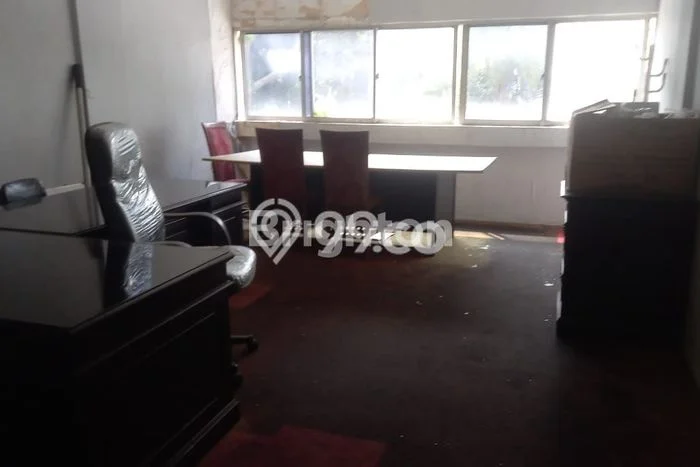 Ruko Dijual di Jakarta Pusat LT 72m2 & LB 216m2 Lokasi Terbaik! Ruko Dijual di Jakarta Pusat LT 72m2 & LB 216m2 Lokasi Terbaik!