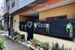 For Sale Hunian Rumah Terawat 4 Kamar di Sunter, Jakarta Utara For Sale Hunian Rumah Terawat 4 Kamar di Sunter, Jakarta Utara