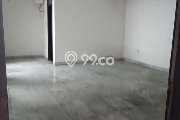Rumah Mewah LB 200m2 Siap Pakai Desain Elegan di Intercon, Jakarta Barat Rumah Mewah LB 200m2 Siap Pakai Desain Elegan di Intercon, Jakarta Barat