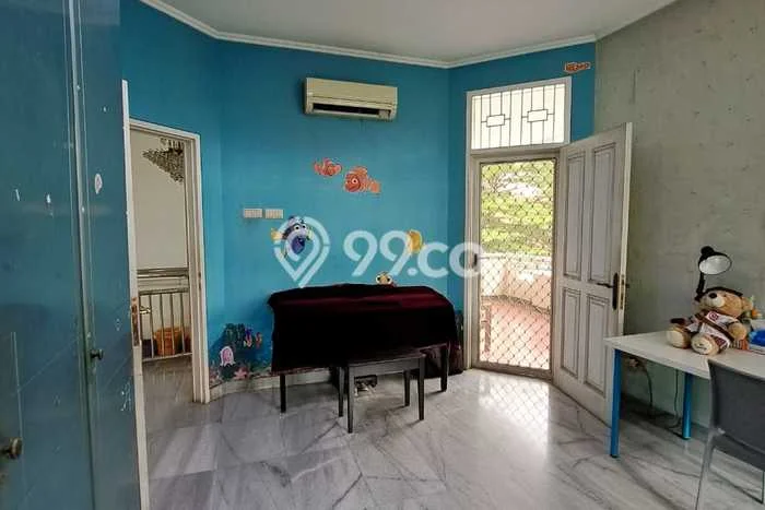 Rumah Disewakan Jakarta Barat LT 446m2 LB 400m2 Kawasan Intercon Rumah Disewakan Jakarta Barat LT 446m2 LB 400m2 Kawasan Intercon
