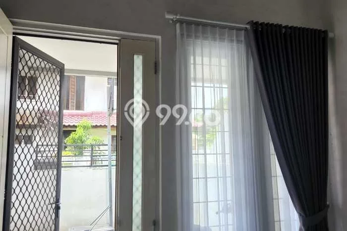 Rumah Kontrakan Jakarta Barat LT 144m2 LB 140m2 Area Intercon Rumah Kontrakan Jakarta Barat LT 144m2 LB 140m2 Area Intercon