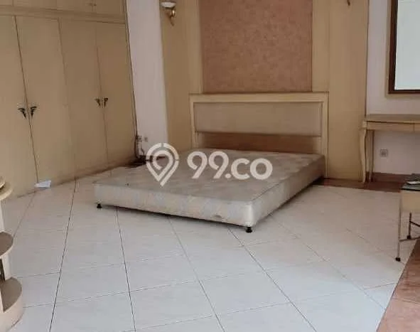 Rumah Luxury Modern Tanpa Renovasi di Intercon Jakarta Barat Rumah Luxury Modern Tanpa Renovasi di Intercon Jakarta Barat