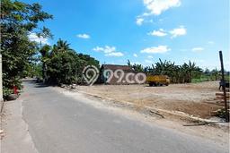 Tanah Dijual Area Strategis di Plered Bantul 202m2 Tanah Dijual Area Strategis di Plered Bantul 202m2