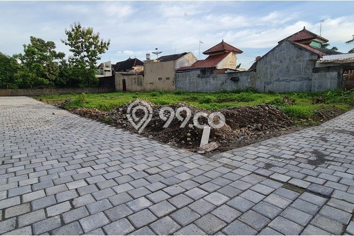 Dijual Tanah Lokasi Pogung, Yogyakarta Seluas 136m2 Dijual Tanah Lokasi Pogung, Yogyakarta Seluas 136m2