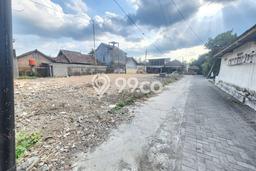 Tanah Kawasan Ngaglik, Luas 147m2m², Area Komersial Tanah Kawasan Ngaglik, Luas 147m2m², Area Komersial