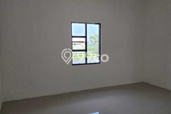 AREA KOMERSIAL! Gudang Kawasan Teluk Naga, Luas 262m², Akses Raya AREA KOMERSIAL! Gudang Kawasan Teluk Naga, Luas 262m², Akses Raya