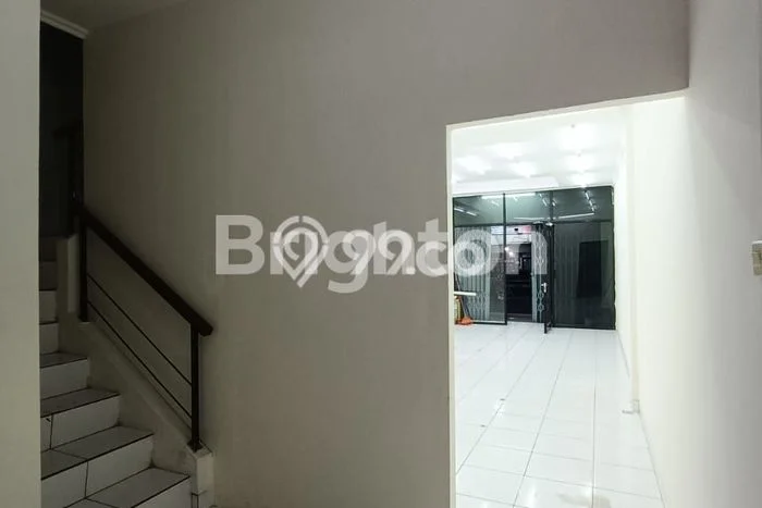 Ruko Ready Kawasan Cibubur, Luas 85m², Area Komersial, Akses Mudah Ruko Ready Kawasan Cibubur, Luas 85m², Area Komersial, Akses Mudah