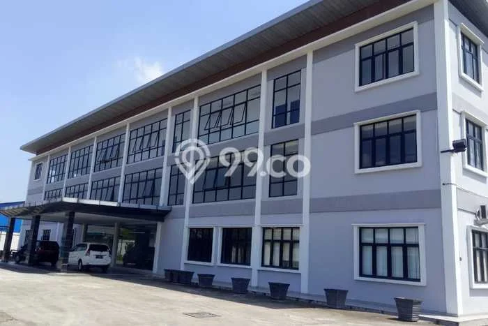Unit Gudang Paling Strategis di Tigaraksa Tangerang dengan LB 5000m2 Unit Gudang Paling Strategis di Tigaraksa Tangerang dengan LB 5000m2