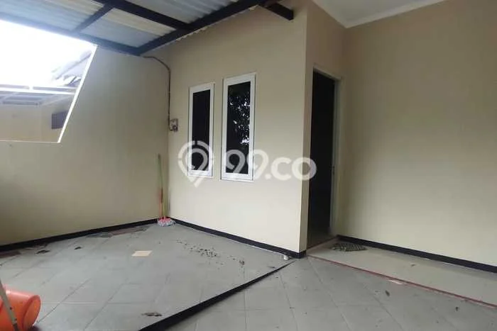 Rumah Strategis Minimalis Lb 36m2 di Menganti, Gresik Rumah Strategis Minimalis Lb 36m2 di Menganti, Gresik