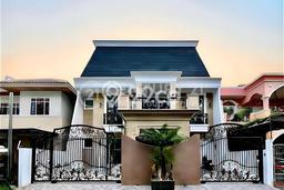 Hot Offer Hunian Mewah Ideal dan Luas di Kelapa Gading, Jakarta Utara Hot Offer Hunian Mewah Ideal dan Luas di Kelapa Gading, Jakarta Utara