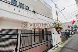 Ready to Use! Premium House LT 104m2 Desain Modern di Tanjung Duren Ready to Use! Premium House LT 104m2 Desain Modern di Tanjung Duren