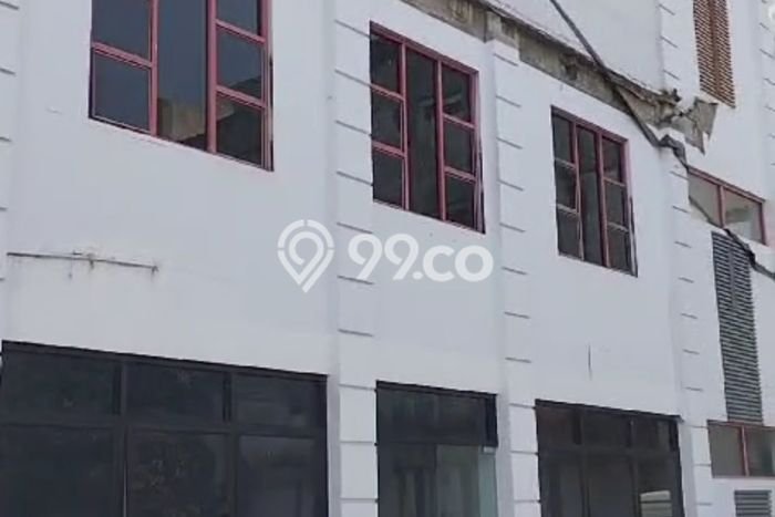 Kantor Disewa di Jakarta Barat dengan LB 1900m2 Area Komersial Ramai Kantor Disewa di Jakarta Barat dengan LB 1900m2 Area Komersial Ramai