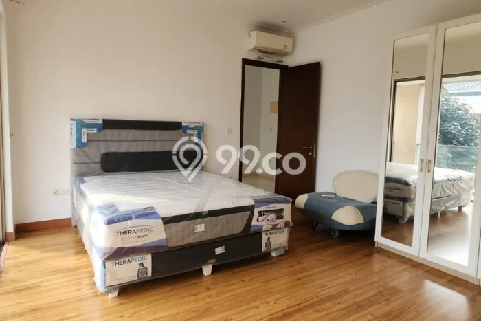Rumah sewa siap pakai 3 KT di Pantai Indah Kapuk, Jakarta Utara Rumah sewa siap pakai 3 KT di Pantai Indah Kapuk, Jakarta Utara