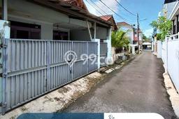 Jual Rumah Favorit Siap Huni LB 100m2 di Tebet, Jakarta Selatan Jual Rumah Favorit Siap Huni LB 100m2 di Tebet, Jakarta Selatan