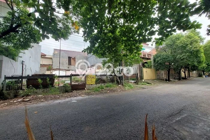 Tanah Lokasi Premium Kawasan Cipinang, Luas 135m2m², Ideal untuk Investasi Tanah Lokasi Premium Kawasan Cipinang, Luas 135m2m², Ideal untuk Investasi