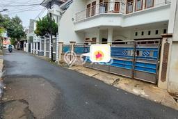 Dijual Rumah Premium dengan Fasilitas Sekitar Komplit di Tebet, Jakarta Selatan Dijual Rumah Premium dengan Fasilitas Sekitar Komplit di Tebet, Jakarta Selatan
