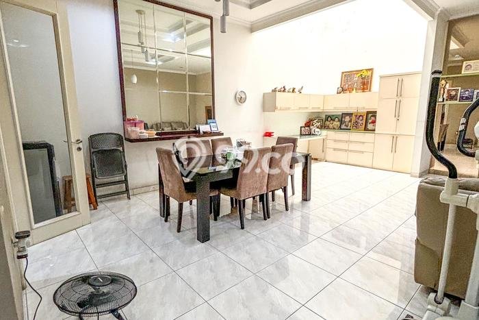 For Sale! Luxury House LT 175m2 Desain Elegan di Pantai Indah Kapuk For Sale! Luxury House LT 175m2 Desain Elegan di Pantai Indah Kapuk