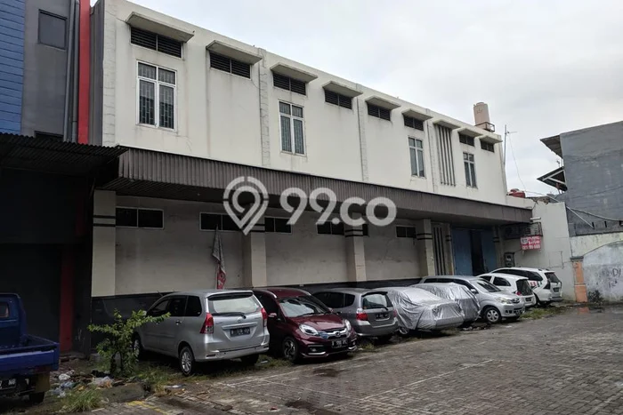 Area Ramai! Ruko Dijual di Cakung untuk Bisnis Luas Bangunan 1500m2 Area Ramai! Ruko Dijual di Cakung untuk Bisnis Luas Bangunan 1500m2