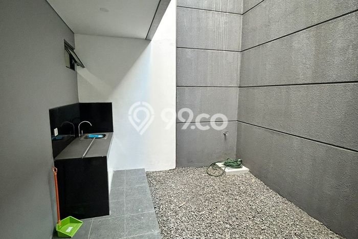 Jual Rumah Bagus Siap Huni LB 56m2 di Serpong Utara, Tangerang Selatan Jual Rumah Bagus Siap Huni LB 56m2 di Serpong Utara, Tangerang Selatan
