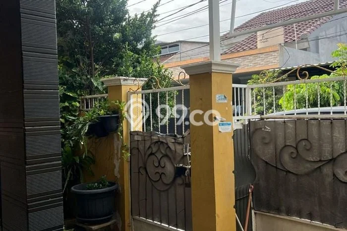 Dijual Cepat Rumah Favorit Siap Huni LB 130m2 di Cipondoh, Tangerang Dijual Cepat Rumah Favorit Siap Huni LB 130m2 di Cipondoh, Tangerang