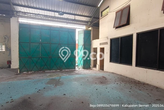 Gudang bagus disewakan di Sleman Sleman dengan LB 900m2 harga sewa terbaik Gudang bagus disewakan di Sleman Sleman dengan LB 900m2 harga sewa terbaik