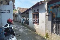 Dijual Kost 7 Kamar di Bandung untuk Aset Anda Dijual Kost 7 Kamar di Bandung untuk Aset Anda