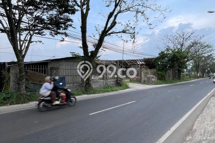Tanah Strategis Disewakan di Soreang Bandung Seluas 1000m2 Tanah Strategis Disewakan di Soreang Bandung Seluas 1000m2