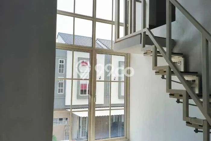 Rumah Modern 3 KT di Wisata Bukit Mas Surabaya Unfurnished Rumah Modern 3 KT di Wisata Bukit Mas Surabaya Unfurnished