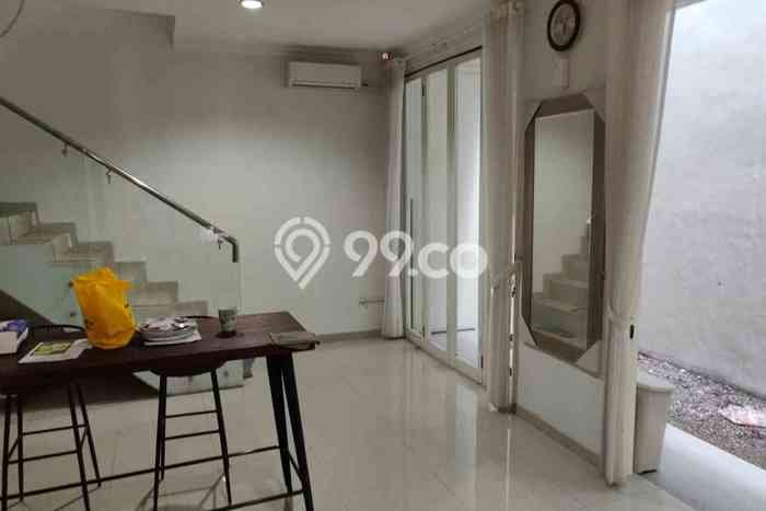 Rumah Mewah Dijual LT 128m2 di Gayungan, Surabaya Rumah Mewah Dijual LT 128m2 di Gayungan, Surabaya