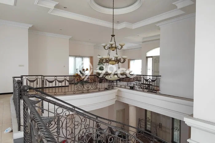 Dijual Rumah Premium dengan Fasilitas Sekitar Lengkap di Mulyorejo, Surabaya Dijual Rumah Premium dengan Fasilitas Sekitar Lengkap di Mulyorejo, Surabaya