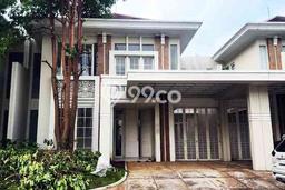 Rumah Luxury Modern Tanpa Renovasi di Pakuwon Surabaya Rumah Luxury Modern Tanpa Renovasi di Pakuwon Surabaya