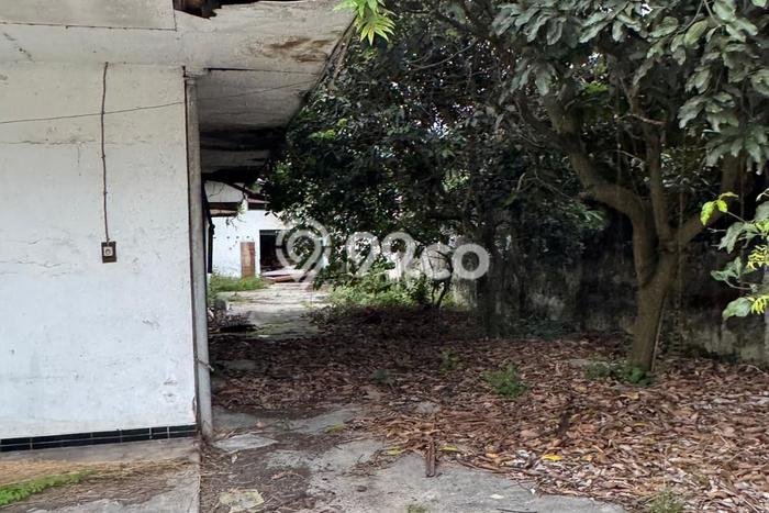 Komersial Dijual Lokasi Emas di Lawang Luas 200m2 Komersial Dijual Lokasi Emas di Lawang Luas 200m2