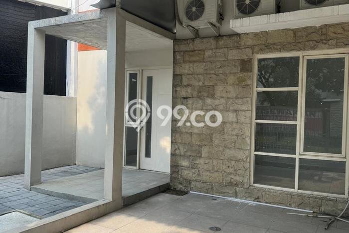 For Sale Rumah 3 Kamar Lokasi Ideal Nyaman dan Strategis di Gedangan For Sale Rumah 3 Kamar Lokasi Ideal Nyaman dan Strategis di Gedangan
