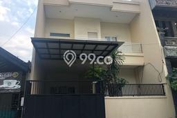 Rumah Modern Minimalis 3 KT Bisa Langsung Pindah di Sidoarjo Rumah Modern Minimalis 3 KT Bisa Langsung Pindah di Sidoarjo
