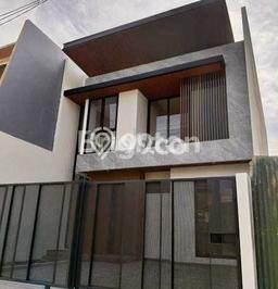 Jual Rumah Luas Elegan Dengan View Eksklusif di Manyar, Surabaya Jual Rumah Luas Elegan Dengan View Eksklusif di Manyar, Surabaya