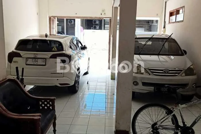 Hunian Nyaman Asri 3 KT Siap Huni di Kertajaya Surabaya Hunian Nyaman Asri 3 KT Siap Huni di Kertajaya Surabaya