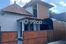 LOKASI STRATEGIS! Vila Kawasan , Luas 216m2m², Lingkungan Strategis LOKASI STRATEGIS! Vila Kawasan , Luas 216m2m², Lingkungan Strategis
