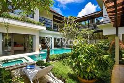 For Sale! Luxury House LT 400m2 Desain Elegan di Sanur For Sale! Luxury House LT 400m2 Desain Elegan di Sanur