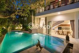 Jual Rumah Luas Elegan Dengan View Cantik di Puri Gading, Badung Jual Rumah Luas Elegan Dengan View Cantik di Puri Gading, Badung