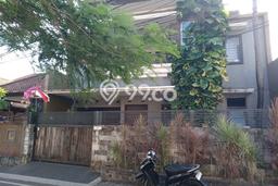 Rumah Minimalis 6 KT LT 140m2 di Renon Rumah Minimalis 6 KT LT 140m2 di Renon