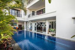Rumah Luxury Modern Tanpa Renovasi di Jimbaran Badung Rumah Luxury Modern Tanpa Renovasi di Jimbaran Badung